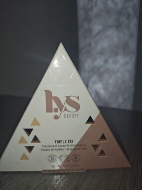 Lys Beauty Triple Fix Setting Powder - Translucent